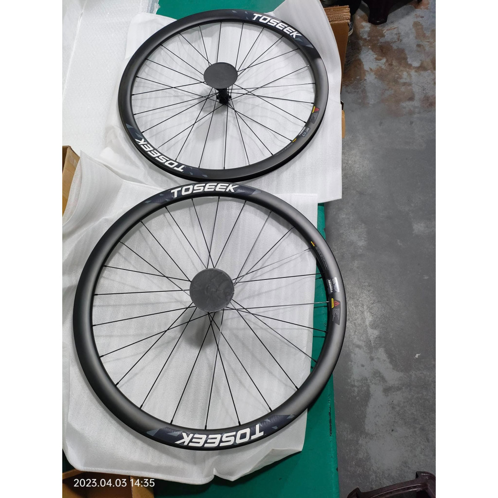 Bisiklet karbon jant takımı,yol bisikleti jantı,mtb bisiklet jantı,mtb karbon jant,yol bisikleti karbon jant,karbon jant çemberi. Bisiklet karbon jant takımı,yol bisikleti jantı,mtb bisiklet jantı,mtb karbon jant,yol bisikleti karbon jant,karbon jant çemberi.