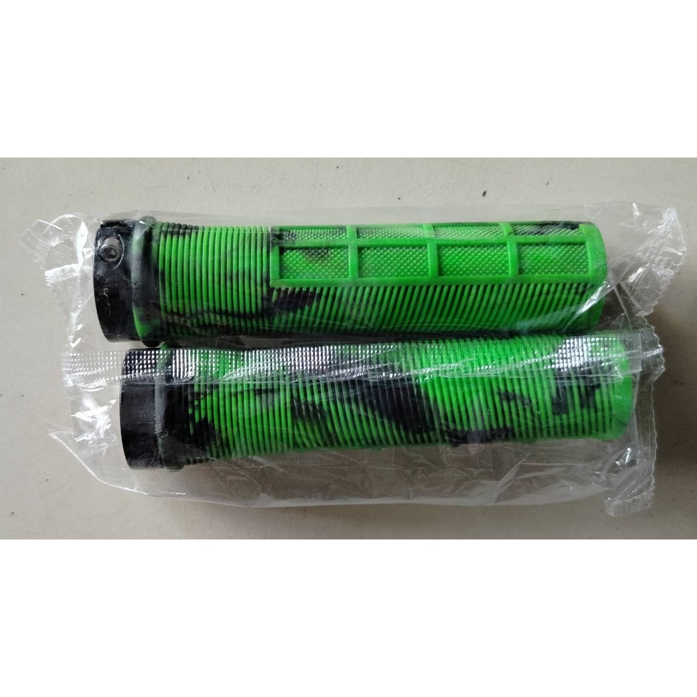 İTHAL KISA RENKLİ SİLİKON ELCİK - YEŞİL